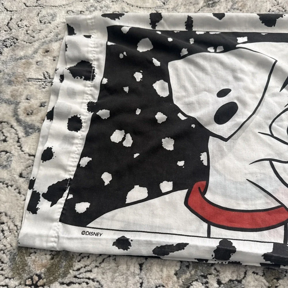 WALT DISNEY 101 DALMATIANS 2 SIDED PILLOWCASE 29